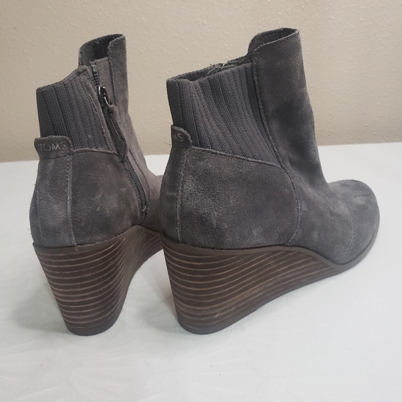Toms gray suede, Sadie wedge booties, size 7.5 - Picture 2 of 8